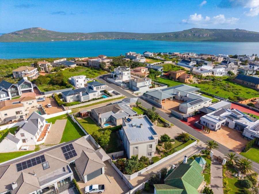 5 Bedroom Property for Sale in Myburgh Park Western Cape